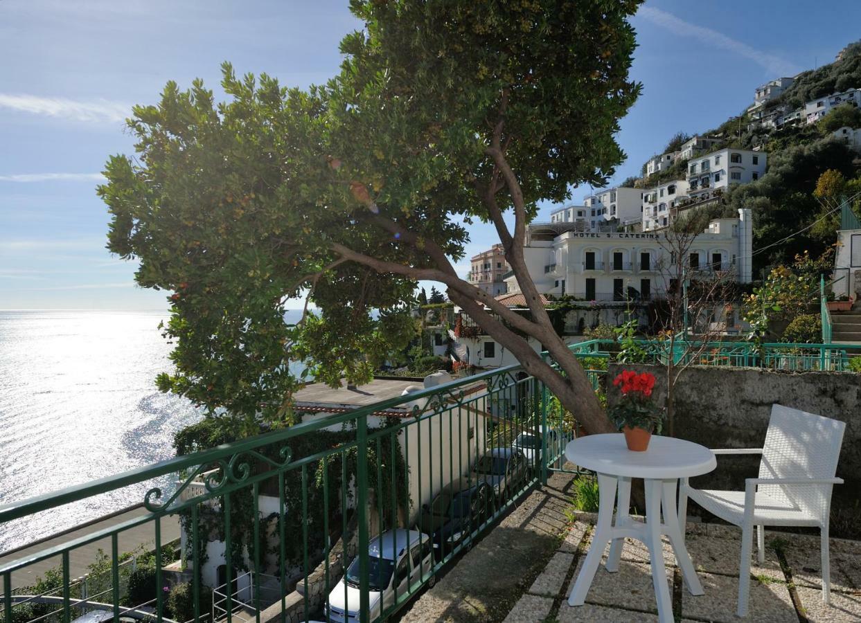 Amalfi Blue Flowers A エクステリア 写真