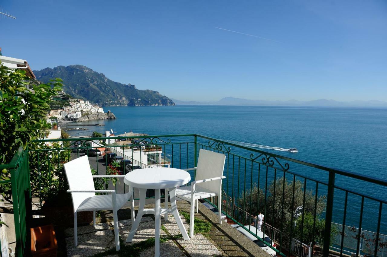 Amalfi Blue Flowers A エクステリア 写真